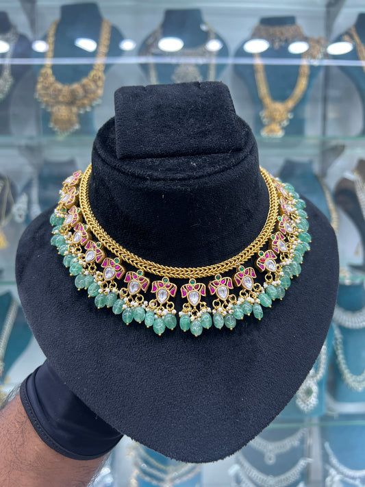 KUNDAN NECKLACE