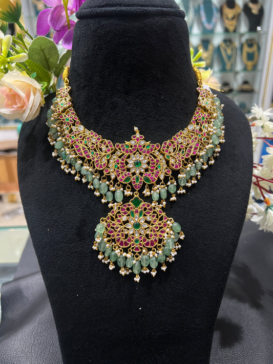 KUNDAN NECKLACE