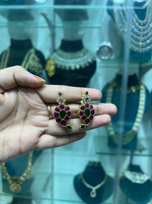 JADAUKUNDAN MANGO STUDS