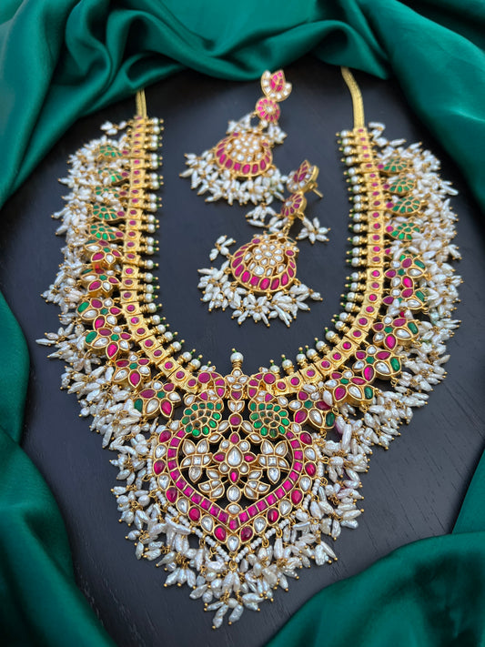 KUNDAN NECKLACE