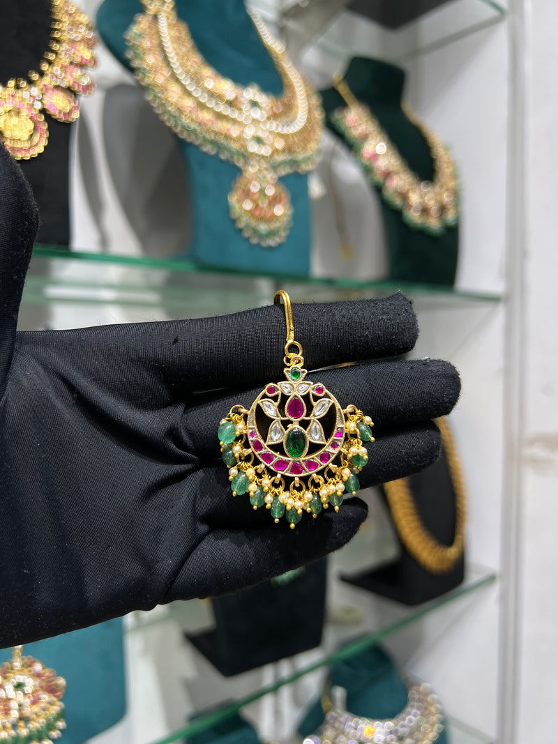 Kundan tika