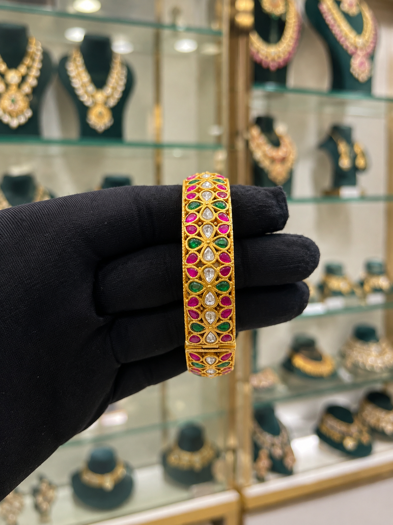 Kundan bangle