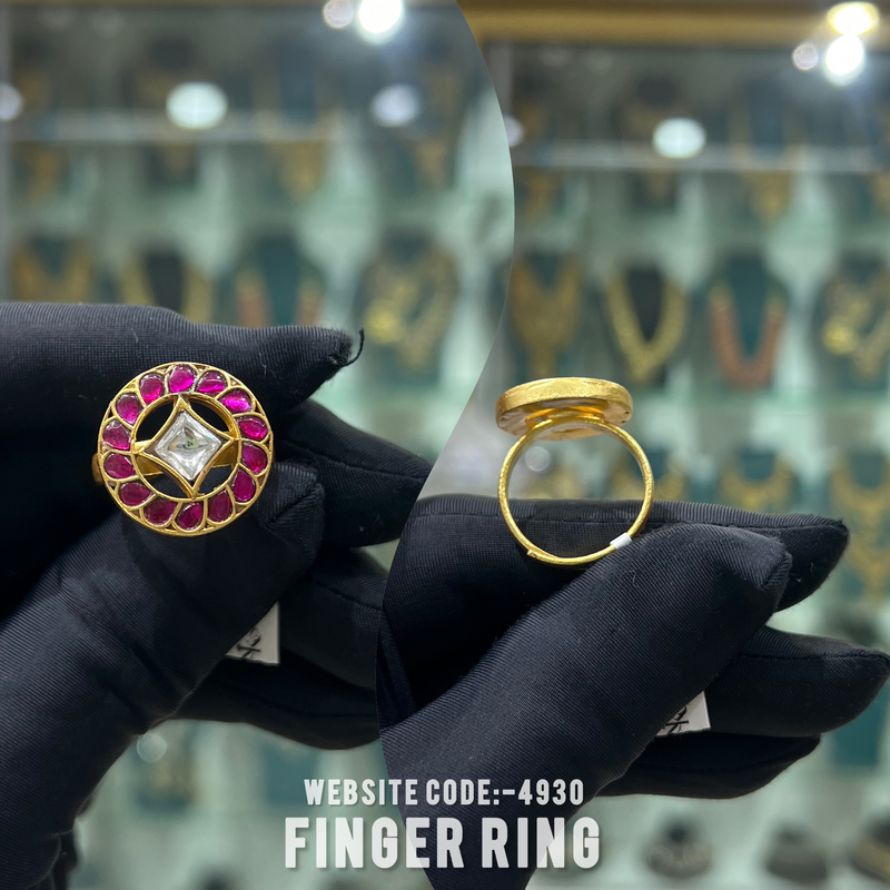 Kundan finger ring