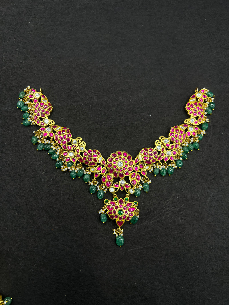 Kundan necklace