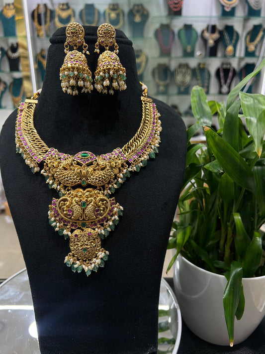 JILEBI NECKLACE
