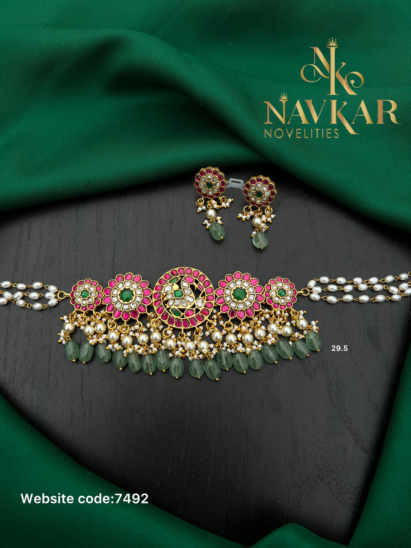 Kundan choker