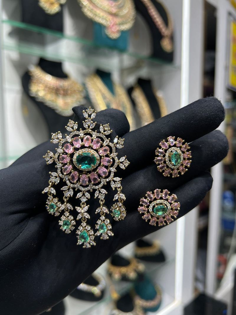 Glass Stoned Locket
