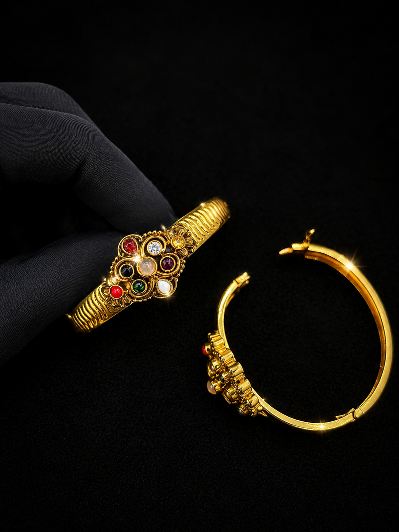 Navarathnas openable kada