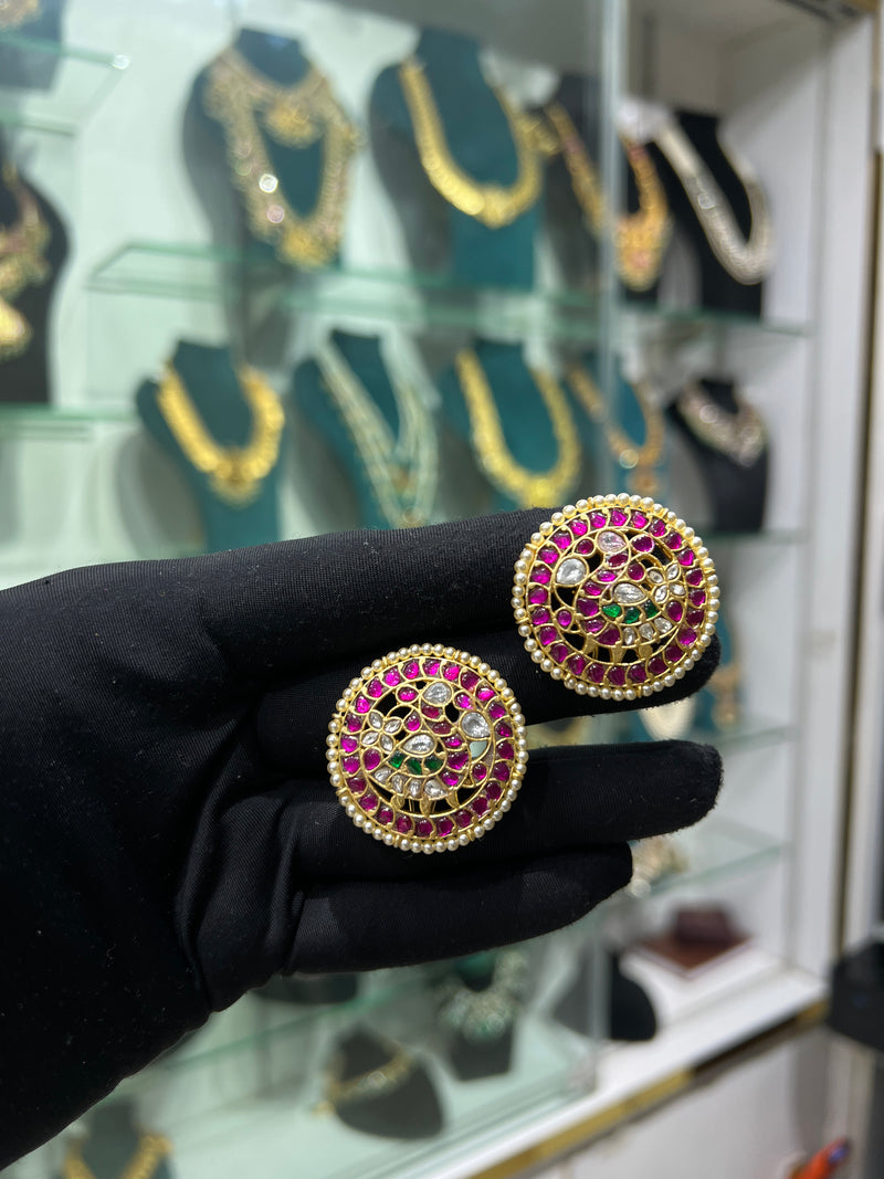 Kundan earrings