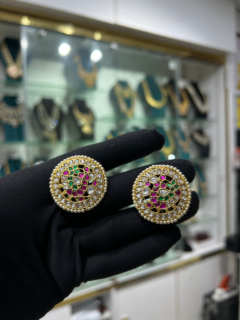 Kundan earrings