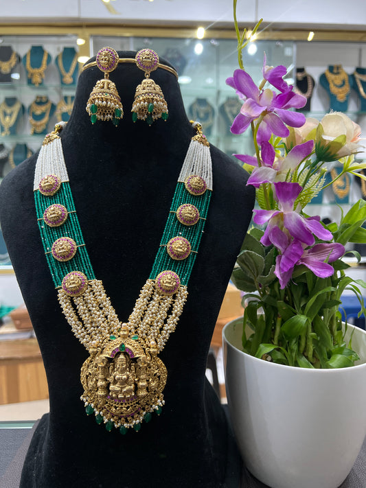 Nagshi beads haram