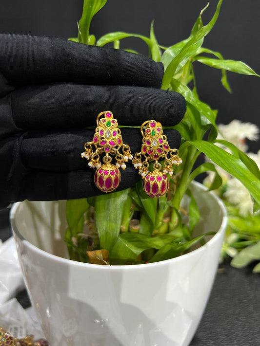 Kundan earrings