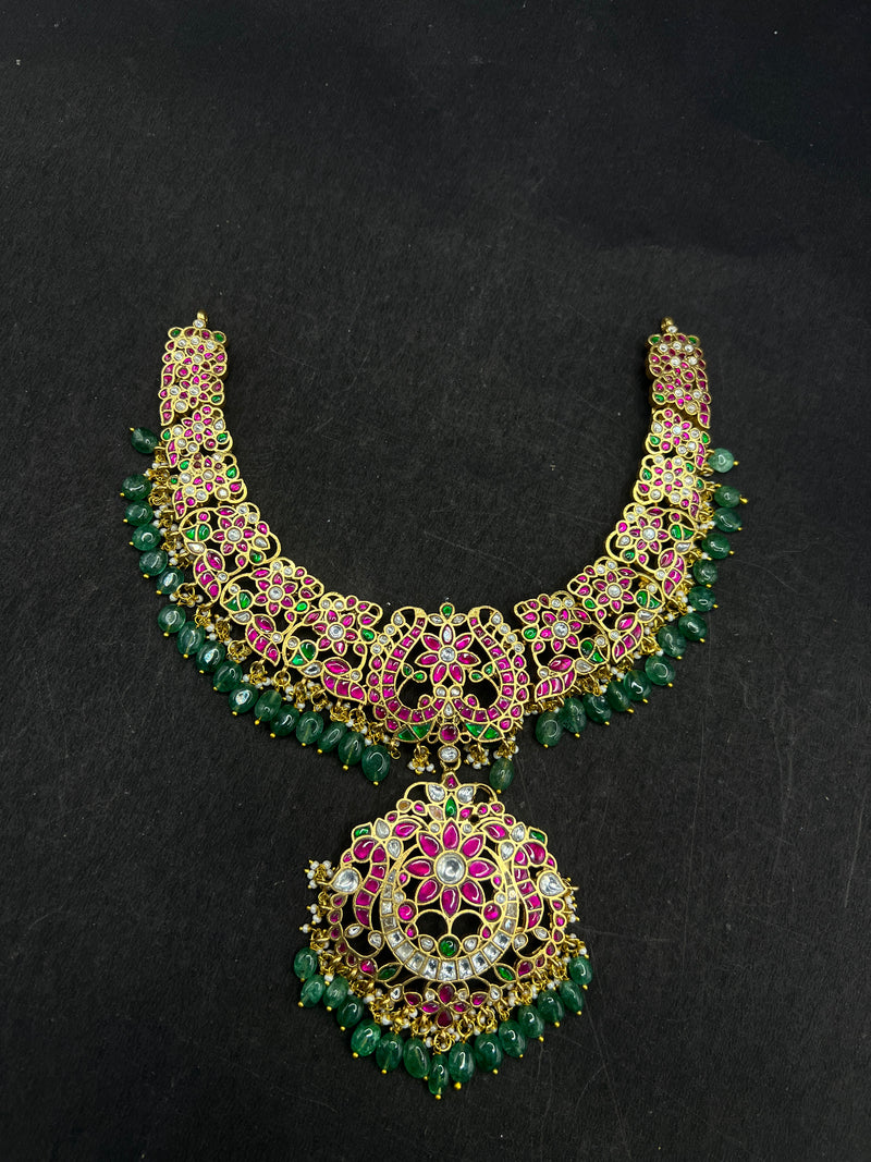 Kundan necklace