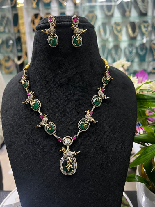 NECKLACE