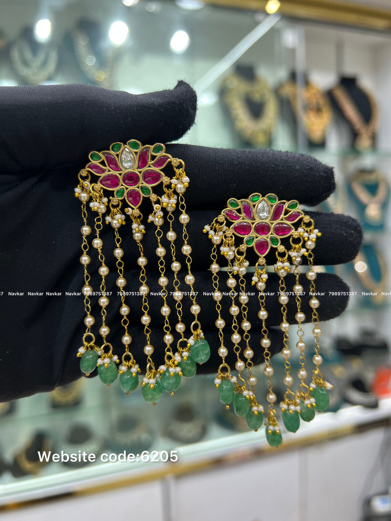 Jadau kundan earrings