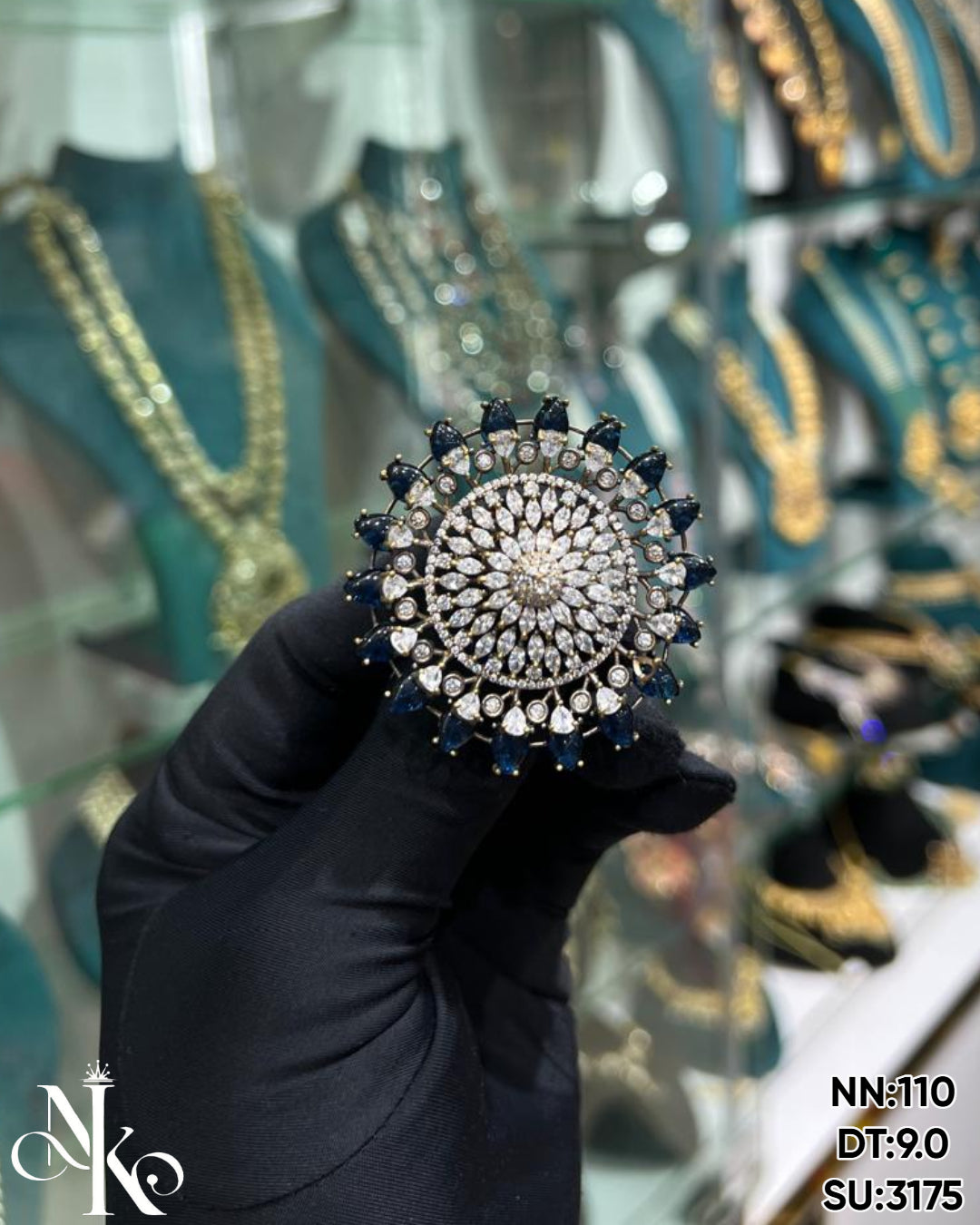 VICTORIYA FINGER RING