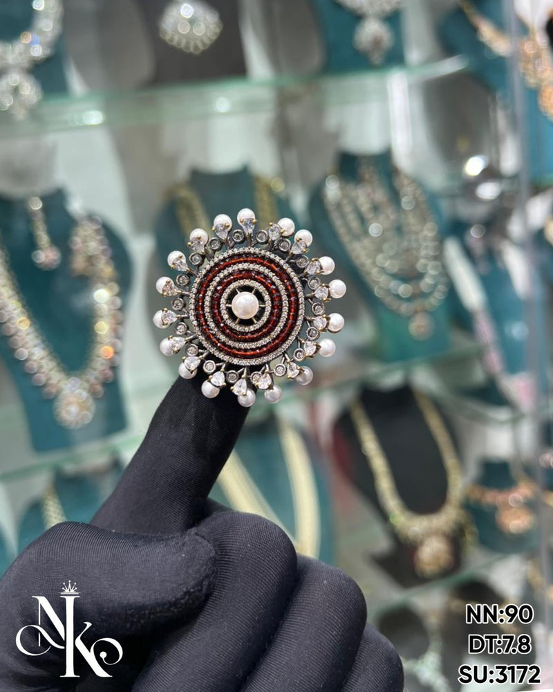 VICTORIYA FINGER RING