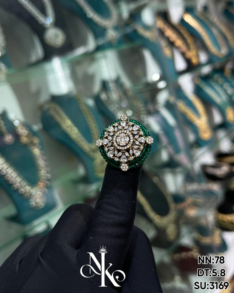 VICTORIYA FINGER RING