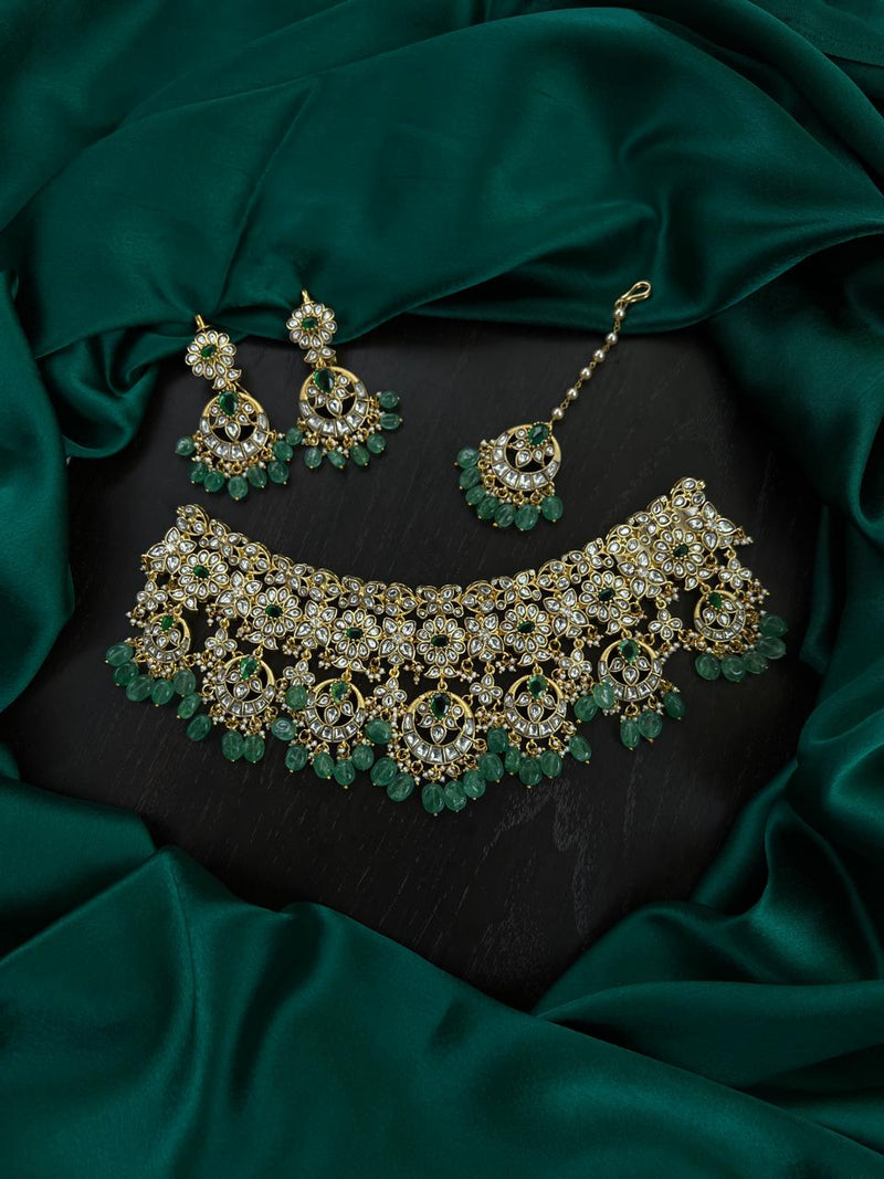 KUNDAN CHOKER  AND EARRINGS