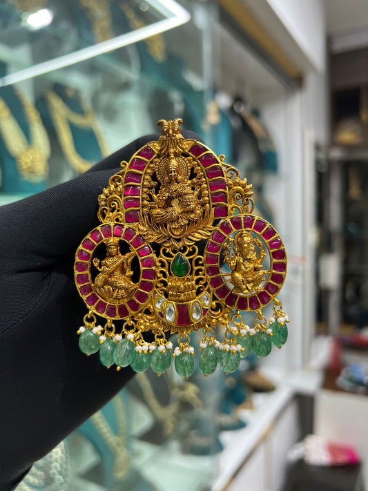 Jadaukundan locket