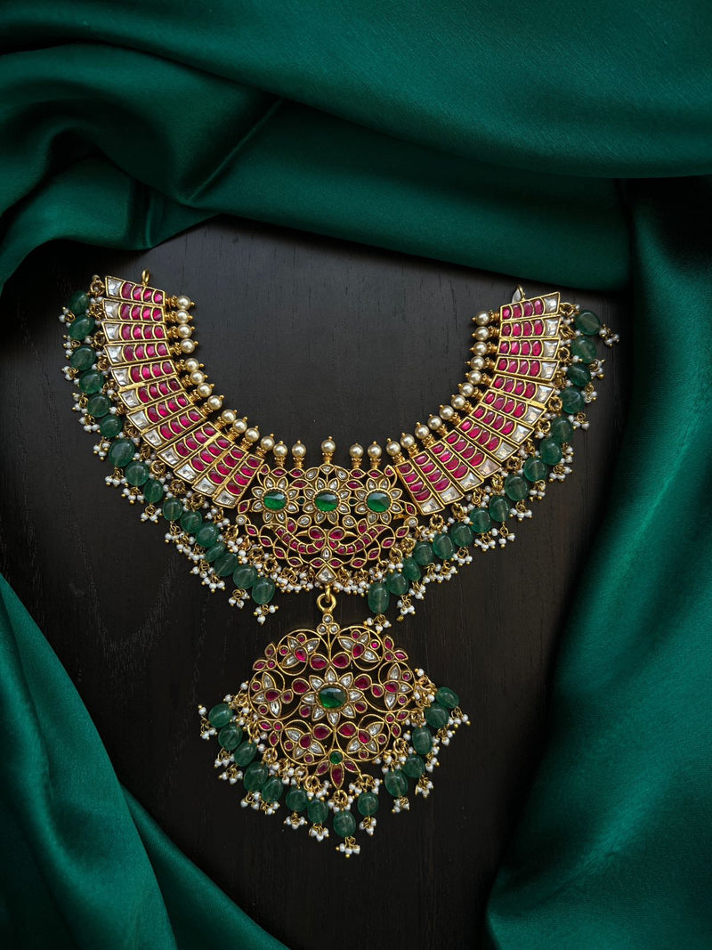 Jadaukundan necklace