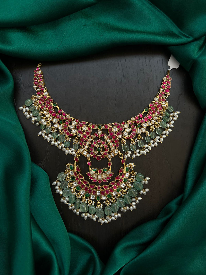 Jadaukundan necklace