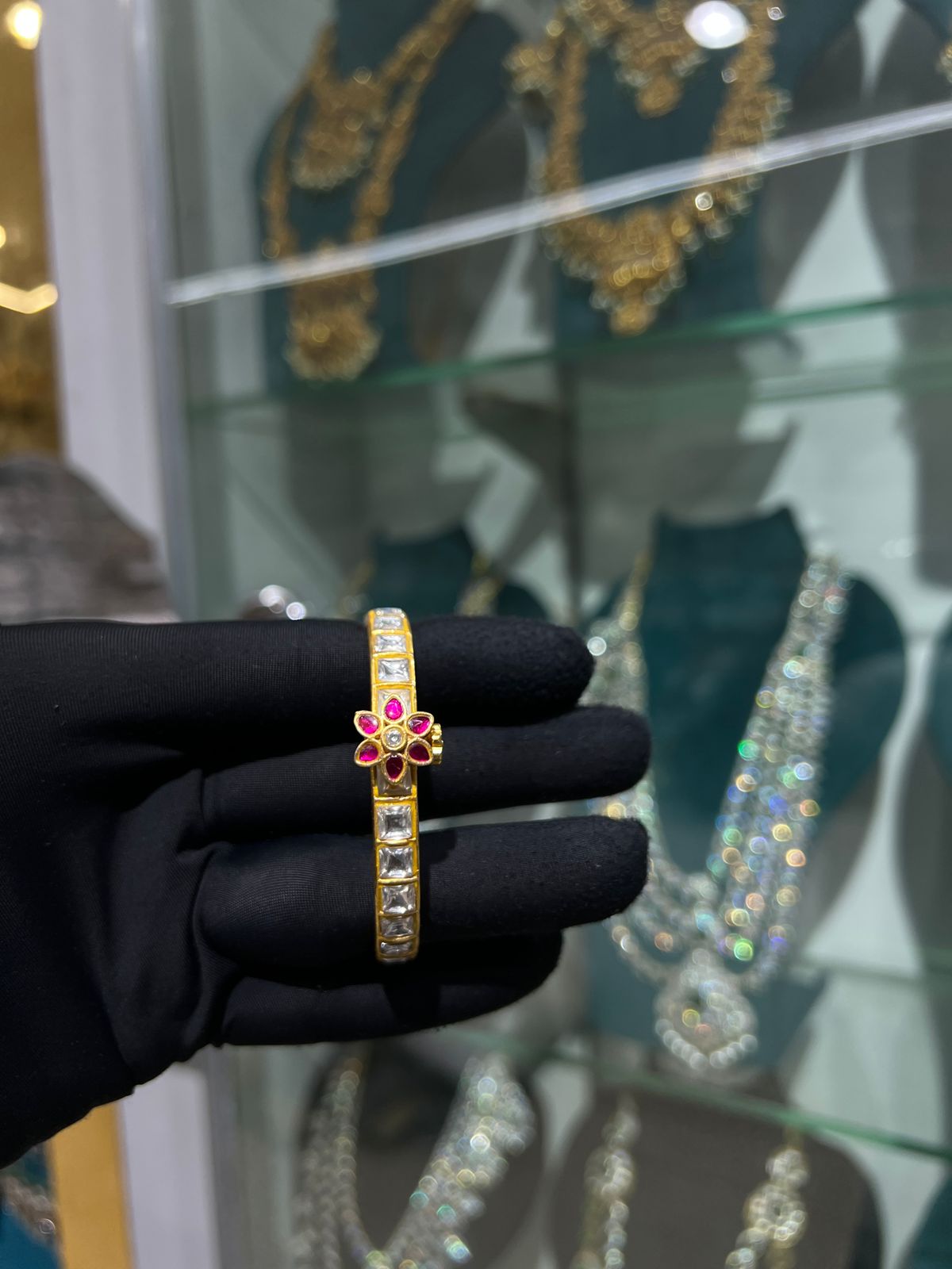 KUNDAN BANGLES SINGLE LINE (SINGLE - 1 QTY)