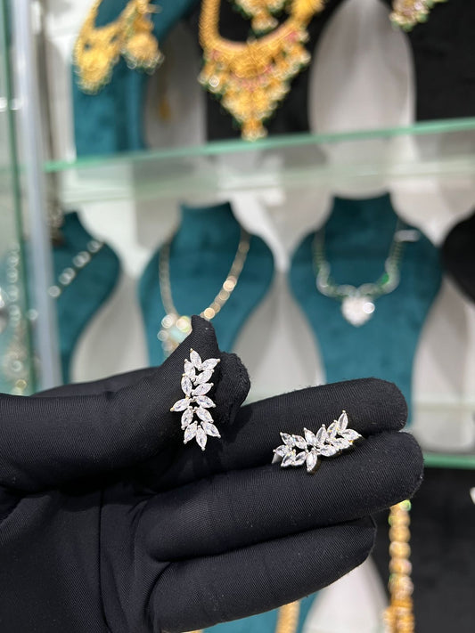 Earcuffs
