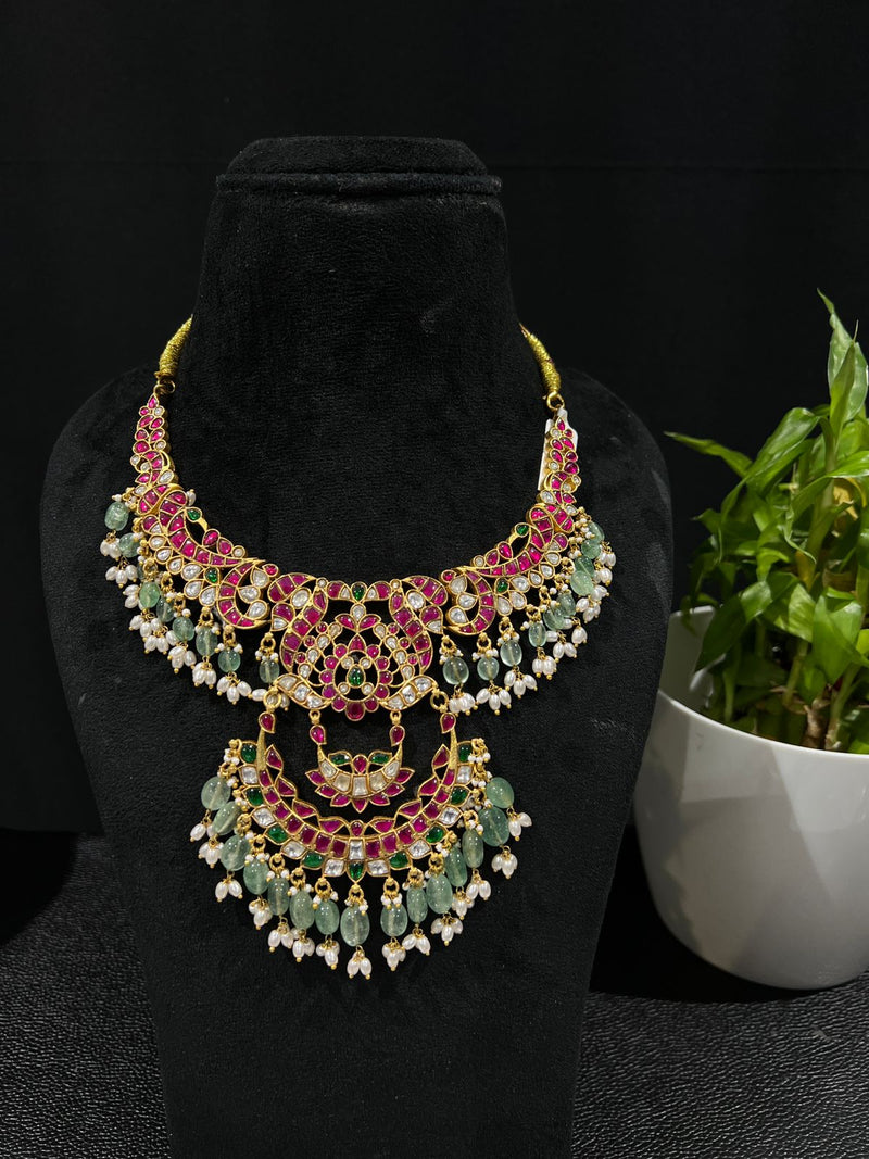 Kundan necklace