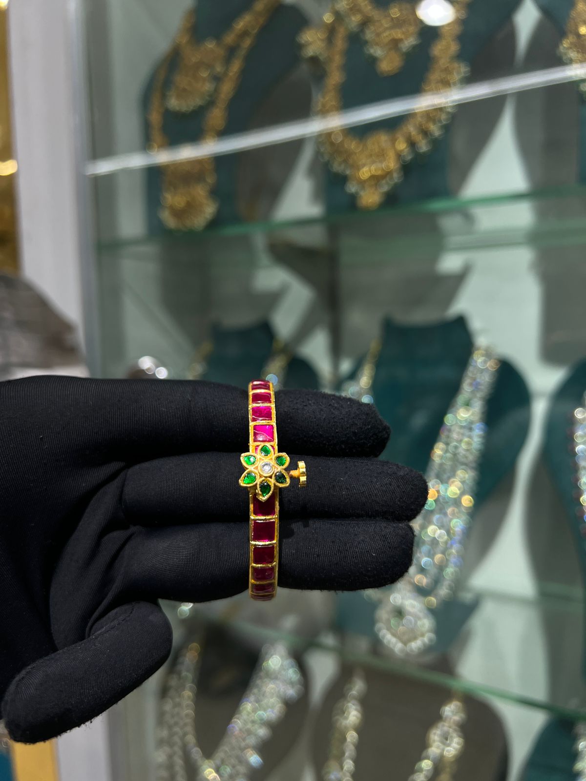 KUNDAN BANGLES SINGLE LINE (SINGLE - 1 QTY)
