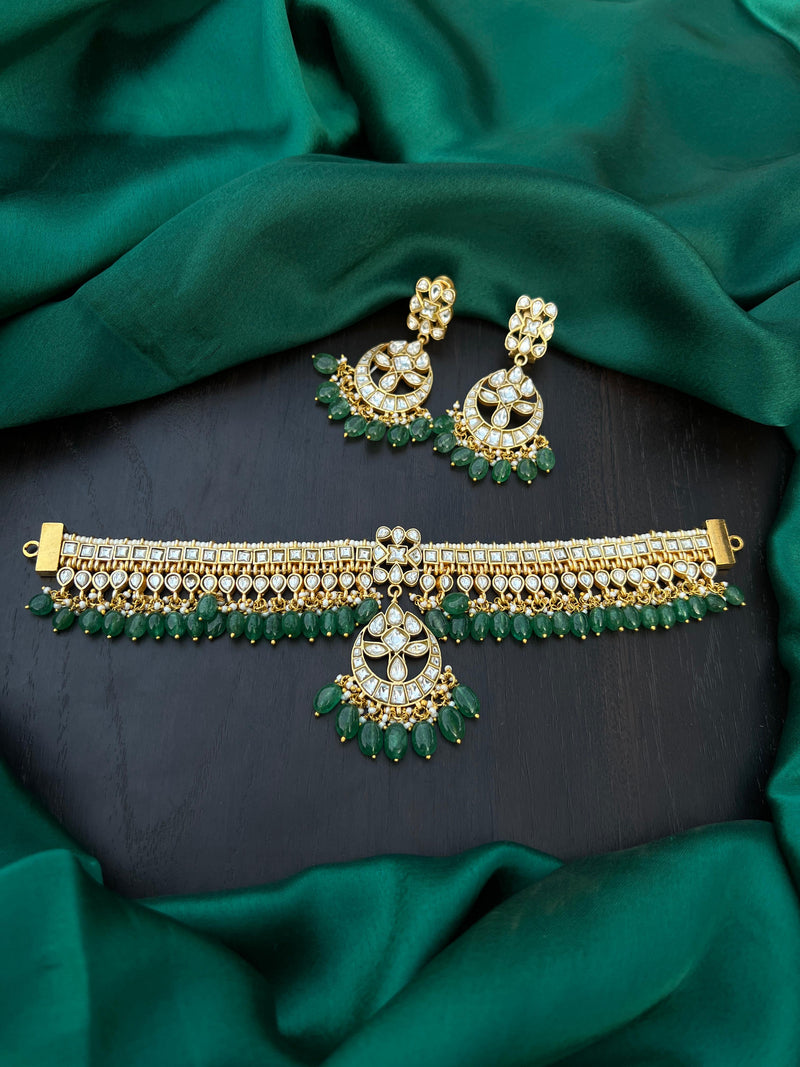 Kundan choker and earings
